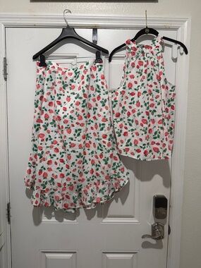 J. Crew Woman White Strawberry Print Skirt set- Floral Summer Style